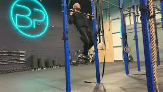 Pronated pull up demonstration